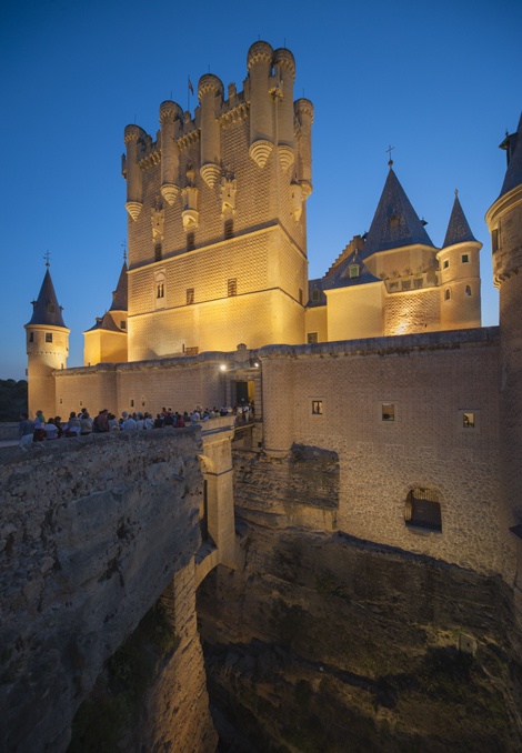 Visitas guiadas nocturnas a la Real Casa de Moneda y Alcázar